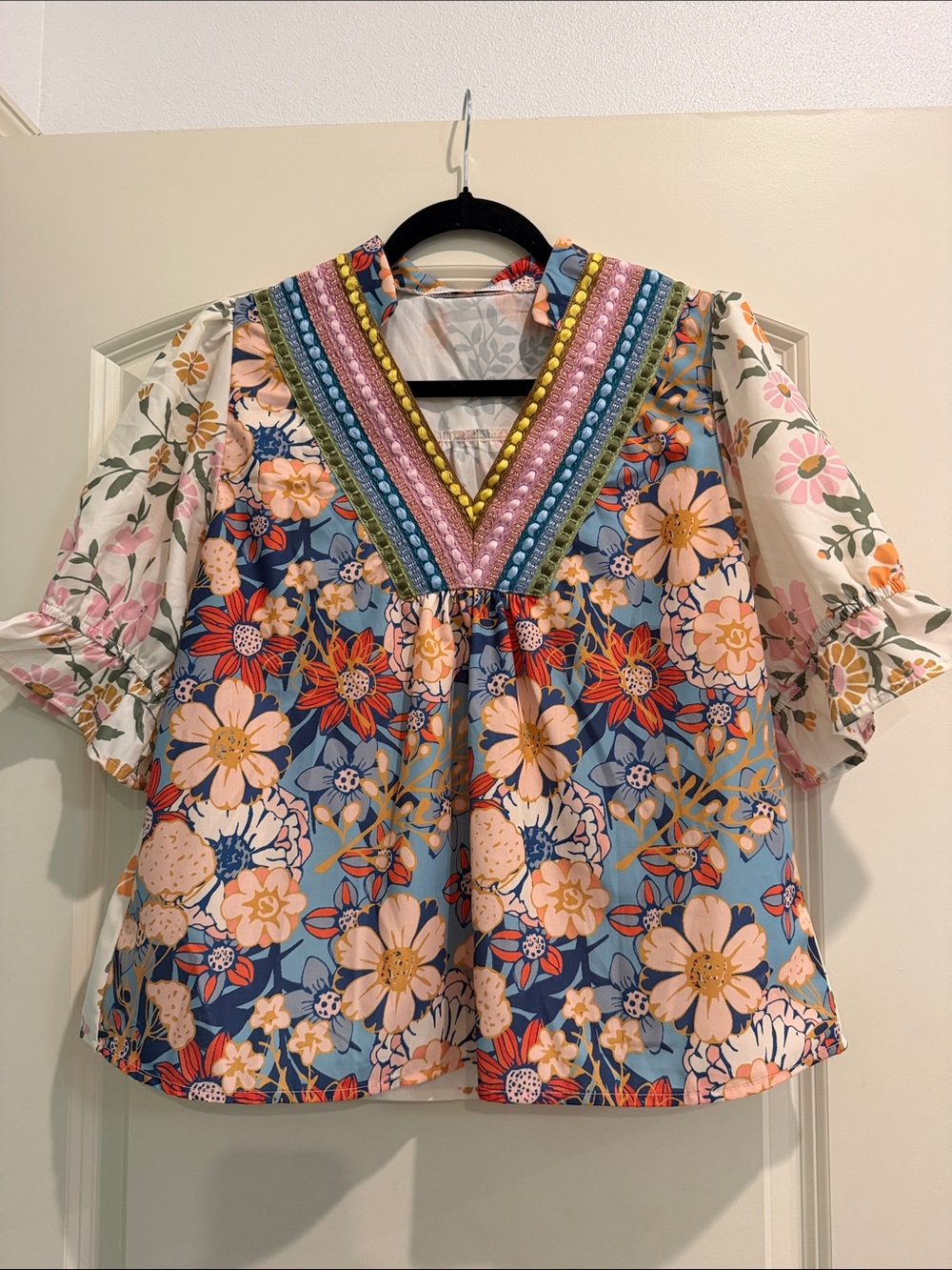 Boho Embellished Floral V-Neck Blouse in Blue and Pink
